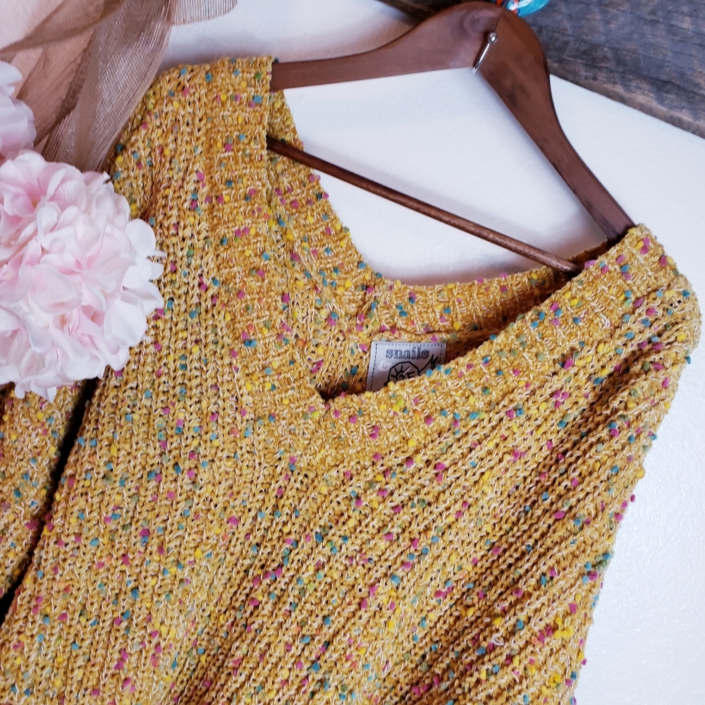 V NECK FRONT N BACK MUSTARD SWEATER SZ XL